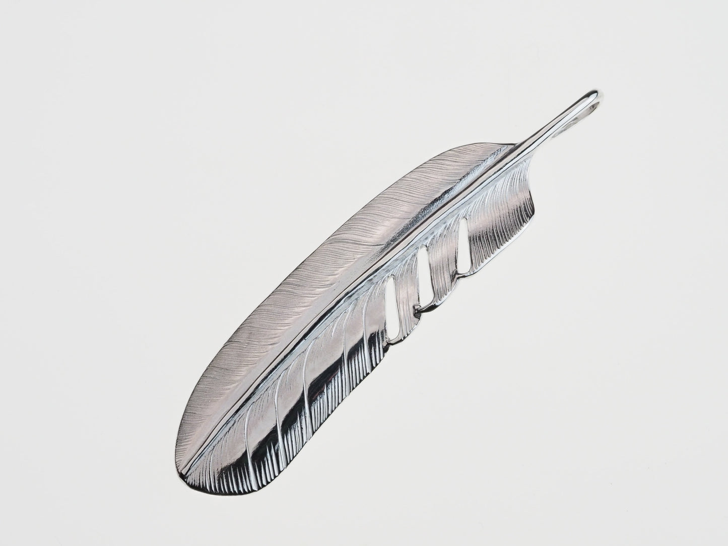 P-041 feather L (R)