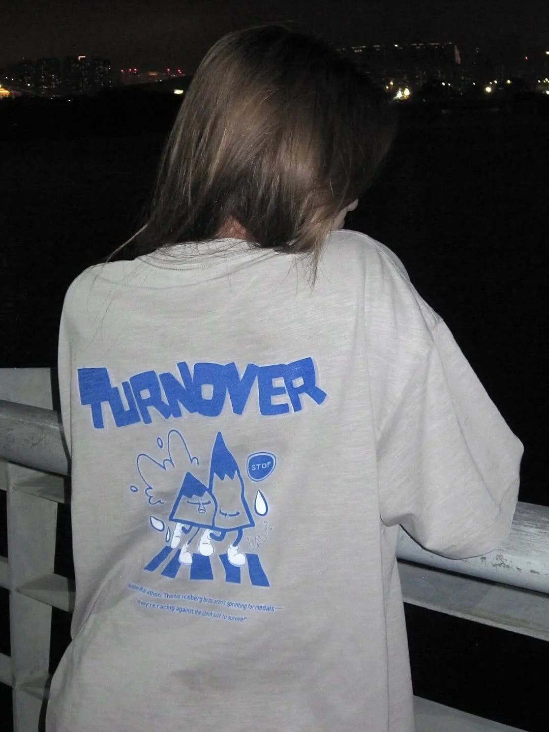 TURNOVER 2025SS “Meltdown Marathon Tee "
“25SST8 冰山兩角TEE”