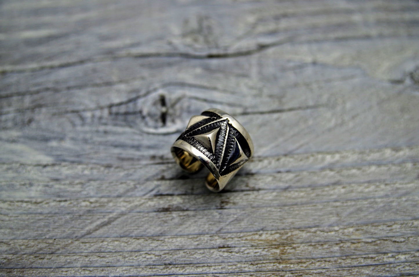 R-006 Wakan Silver Smith Repset三角戒指