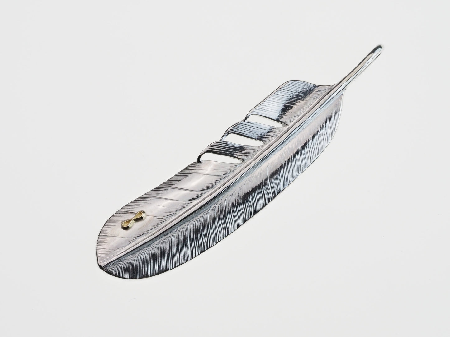 P-071 feather L (L)+ K18rogo