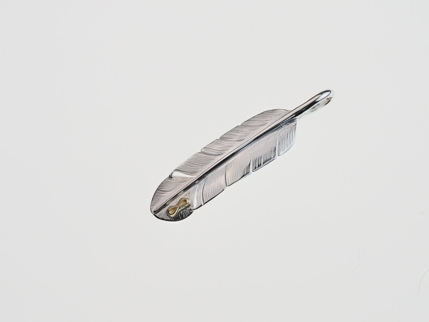 P-074 feather S (R)+K18rogo
