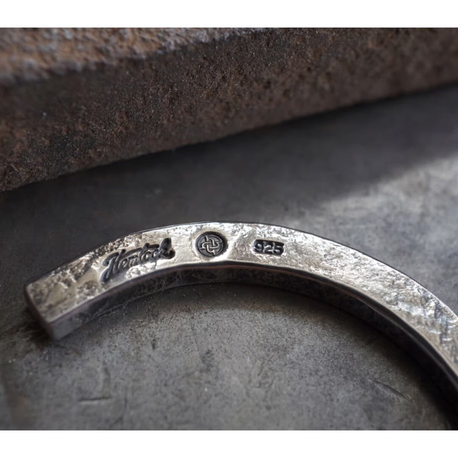 Forged bangle 【silver】