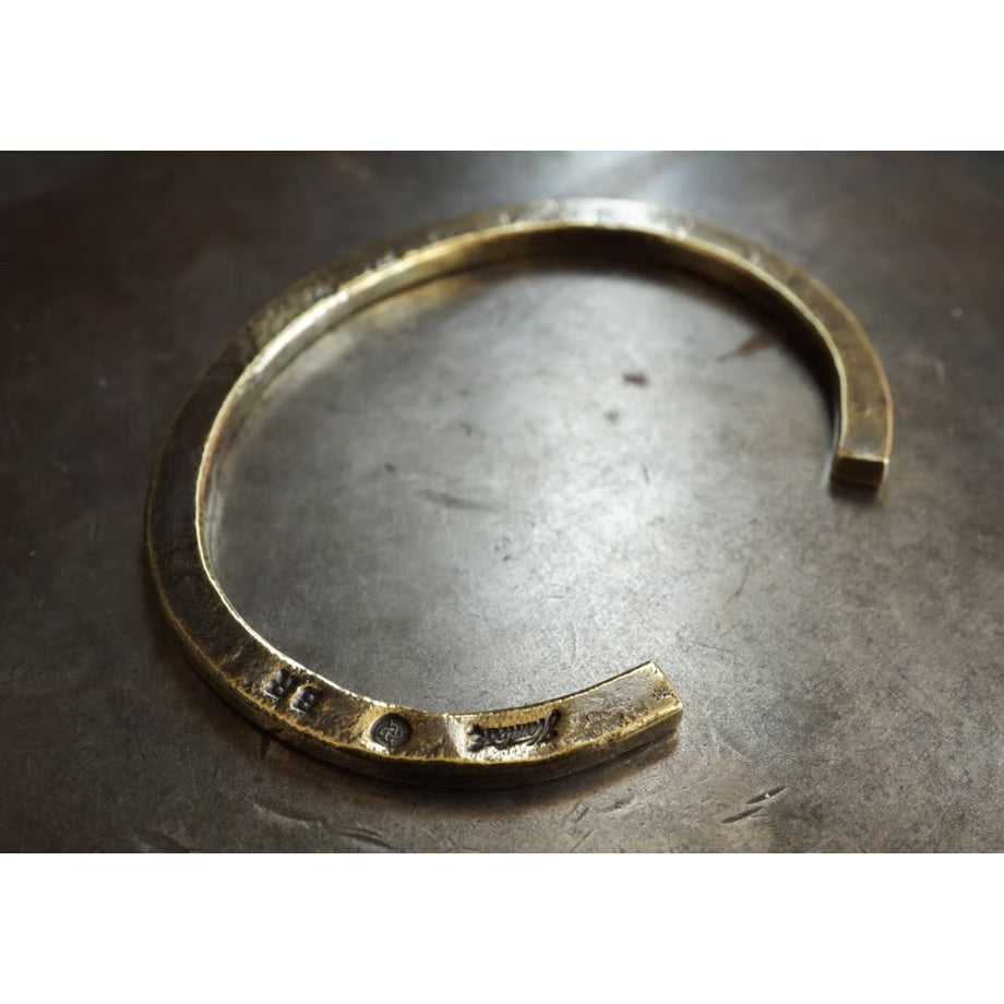 Forged bangle 【brass】