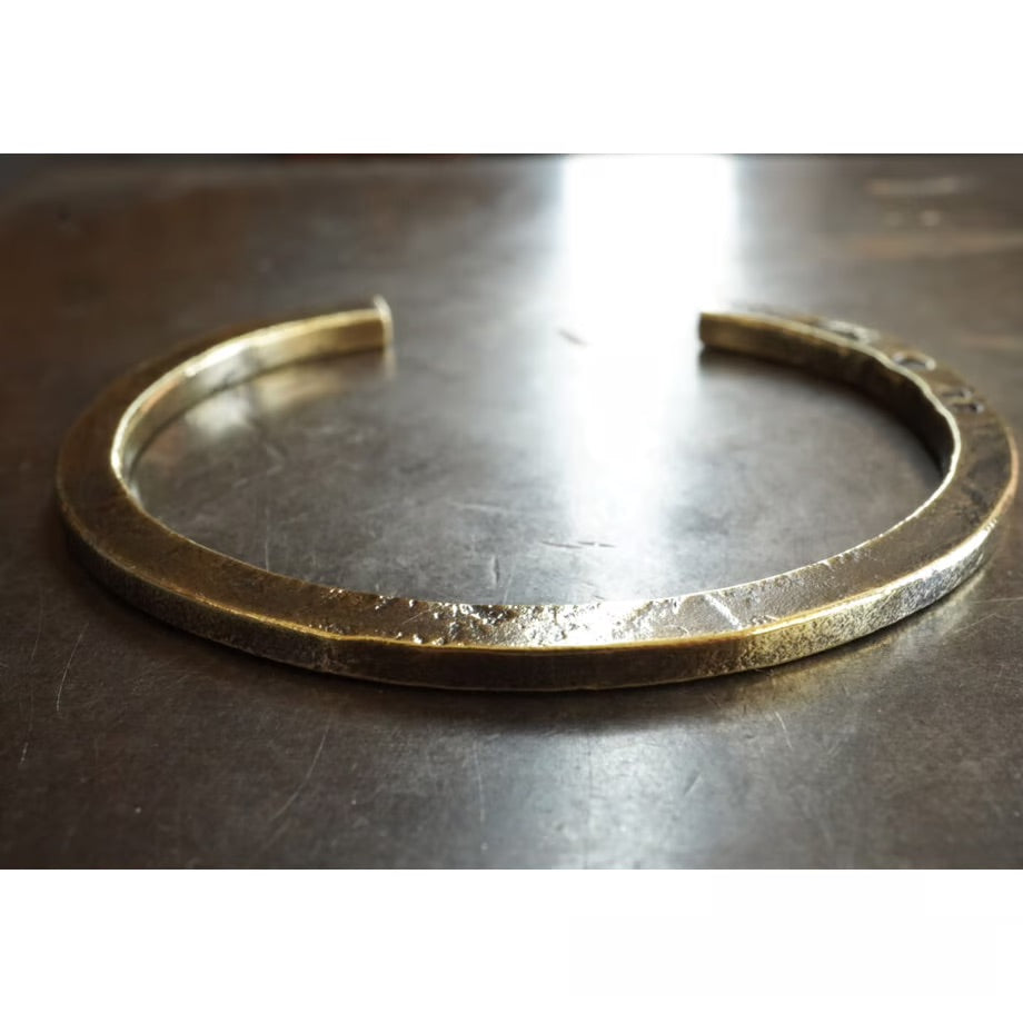 Forged bangle 【brass】