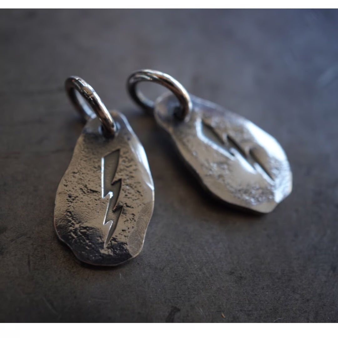 teardrop thundermetal