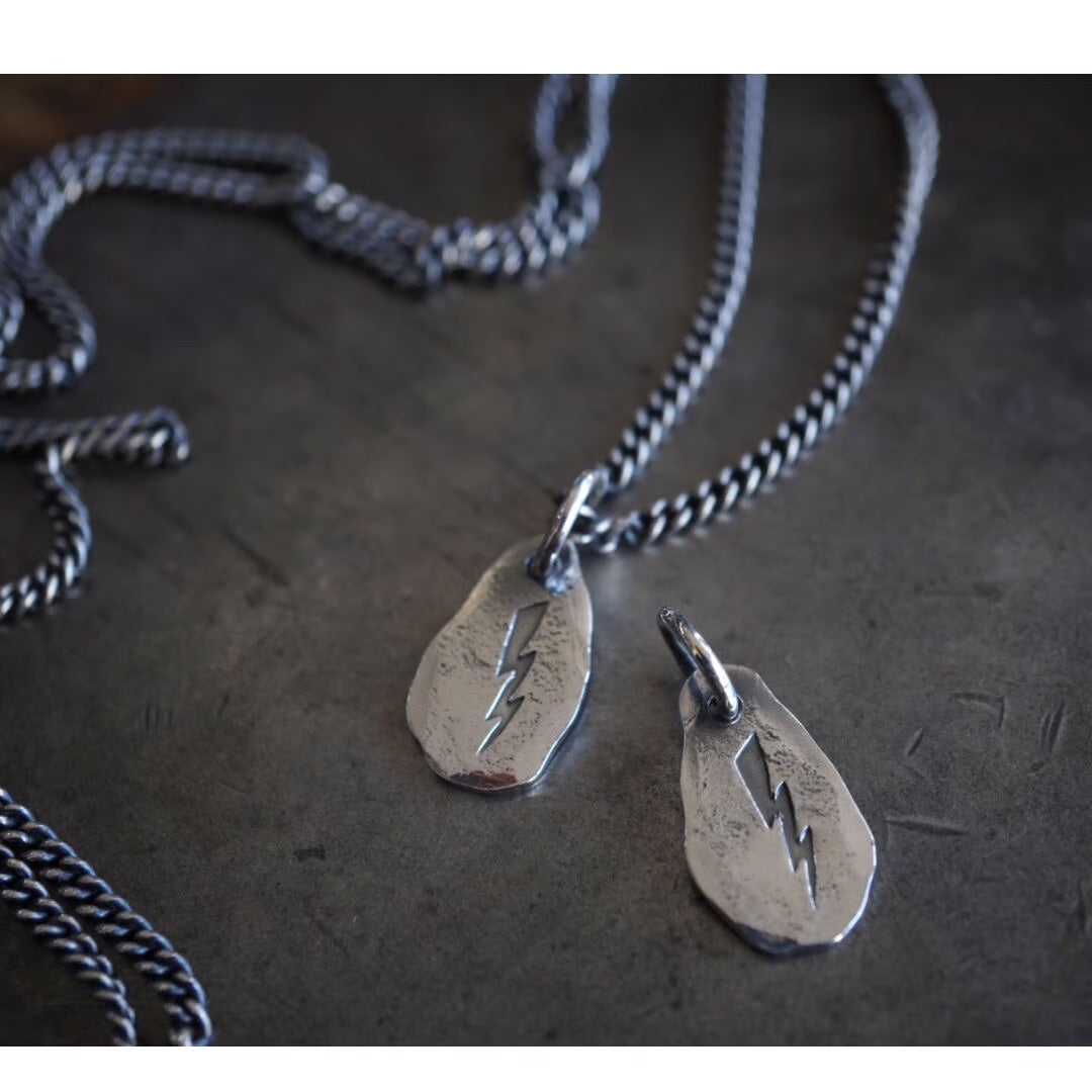 teardrop thundermetal