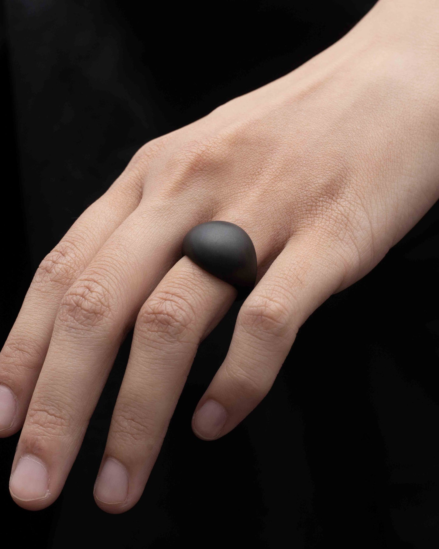 RECOVERY 基本橢圓球面戒指 (霧黑)