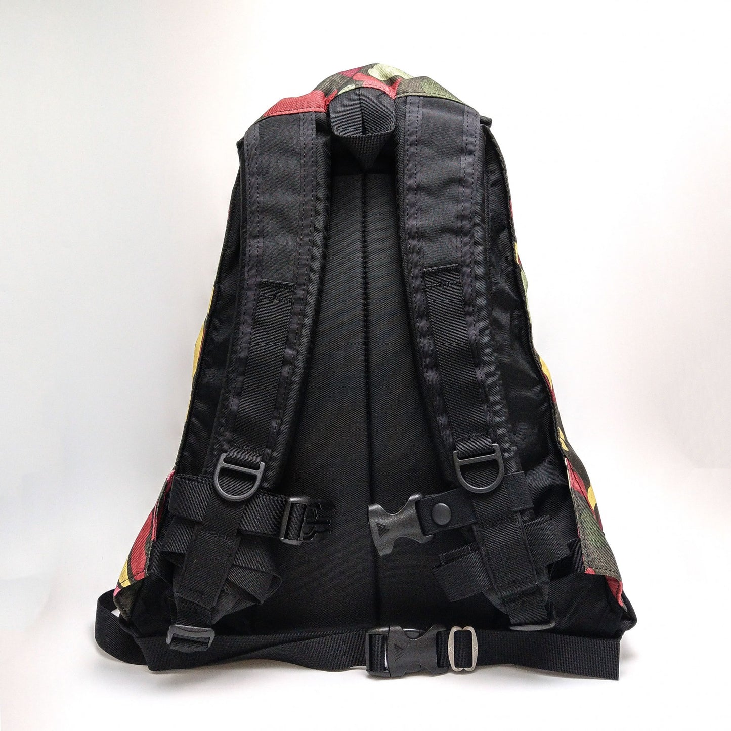 GREGORY DAY PACK GARDEN CAMO 26L