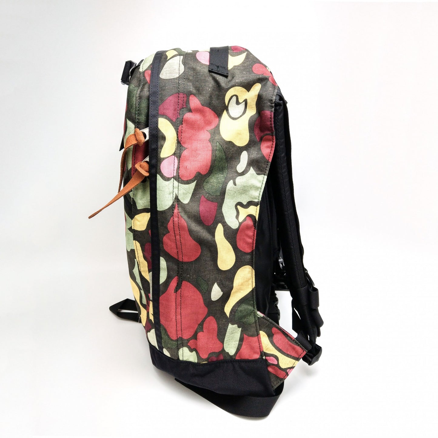 GREGORY DAY PACK GARDEN CAMO 26L
