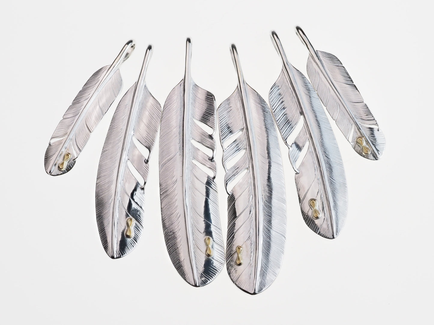 P-071 feather L （L）＋ K18rogo