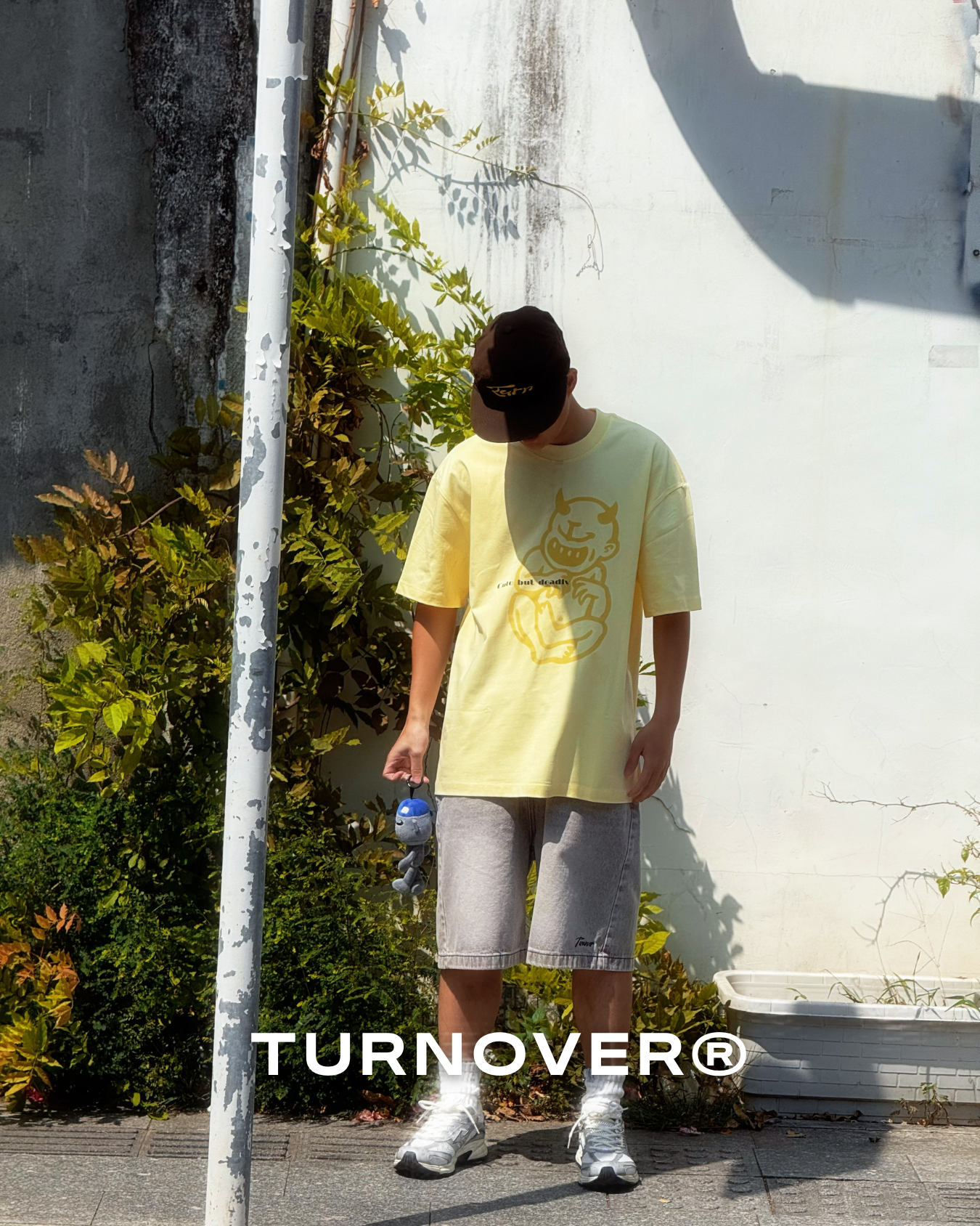 "短小精悍" TEE TURNOVER - T2608