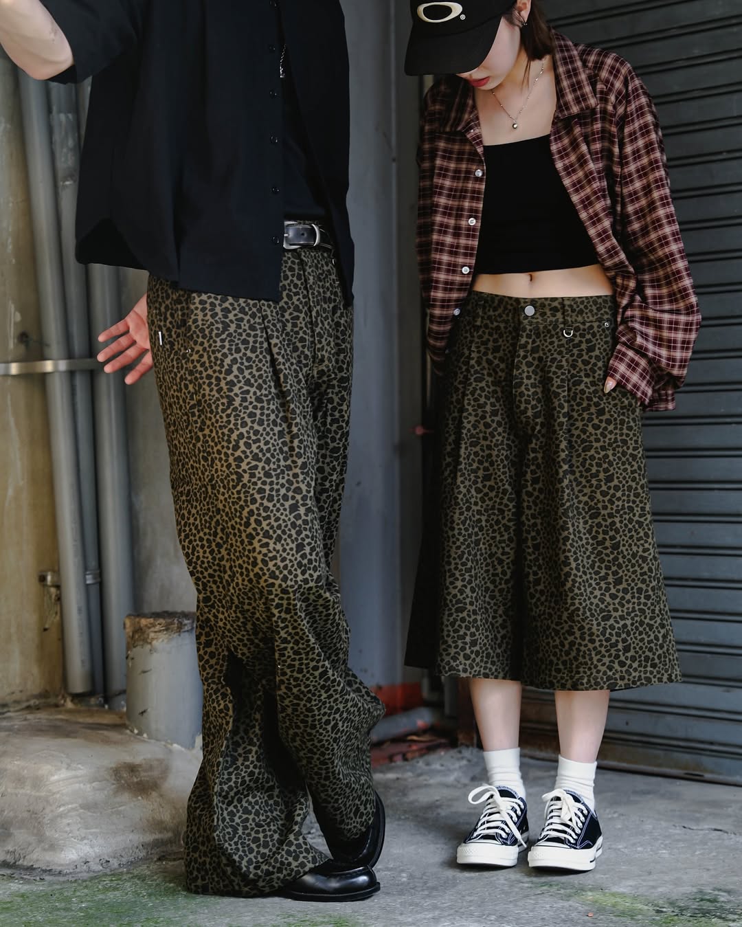 MUILLY 豹紋寬版直筒褲