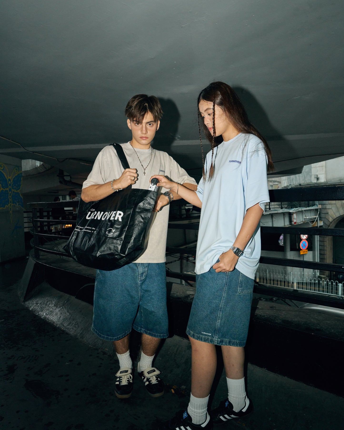 TURNOVER TOTE BAG