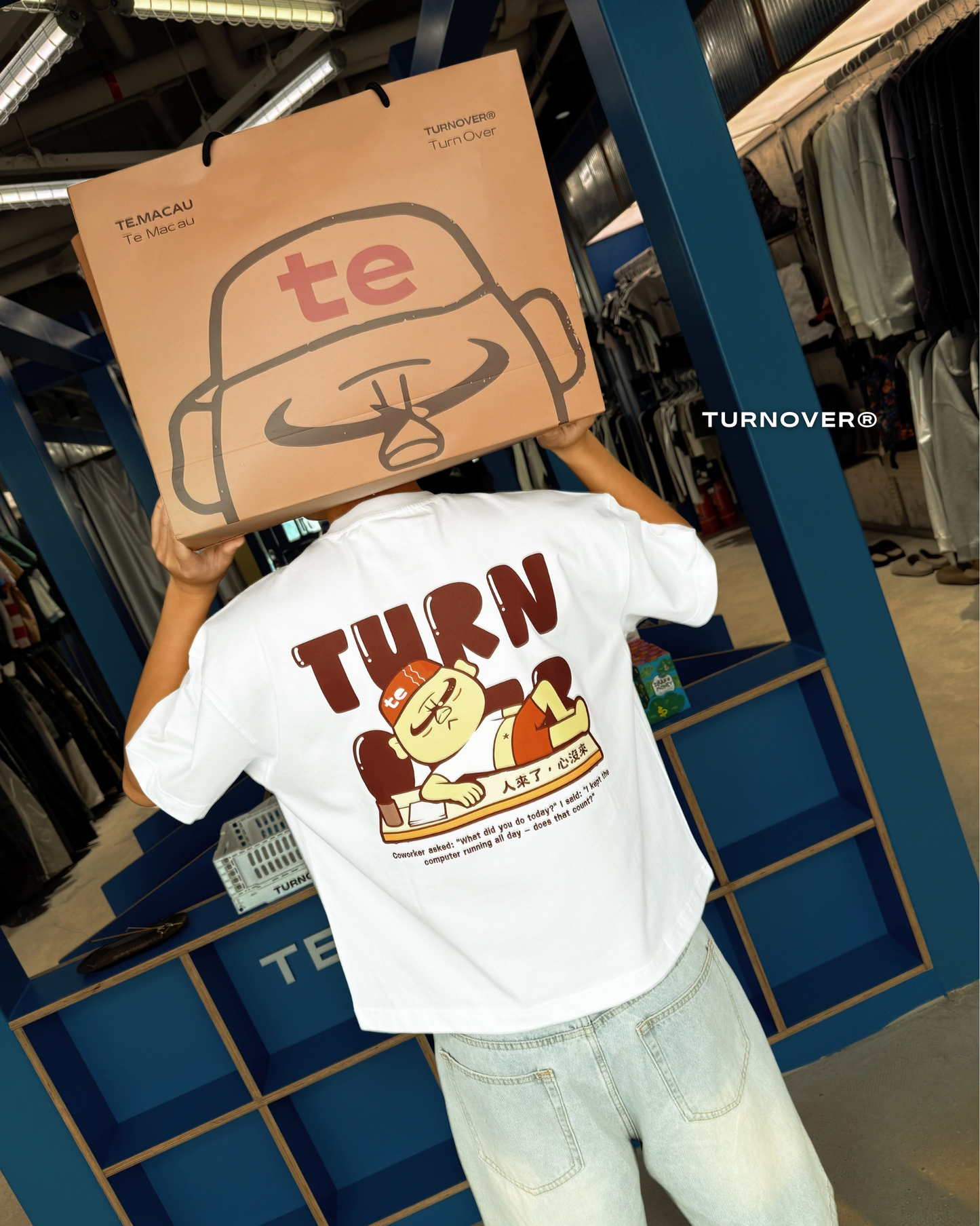 “石撚撚” TEE TURNOVER - T2611
