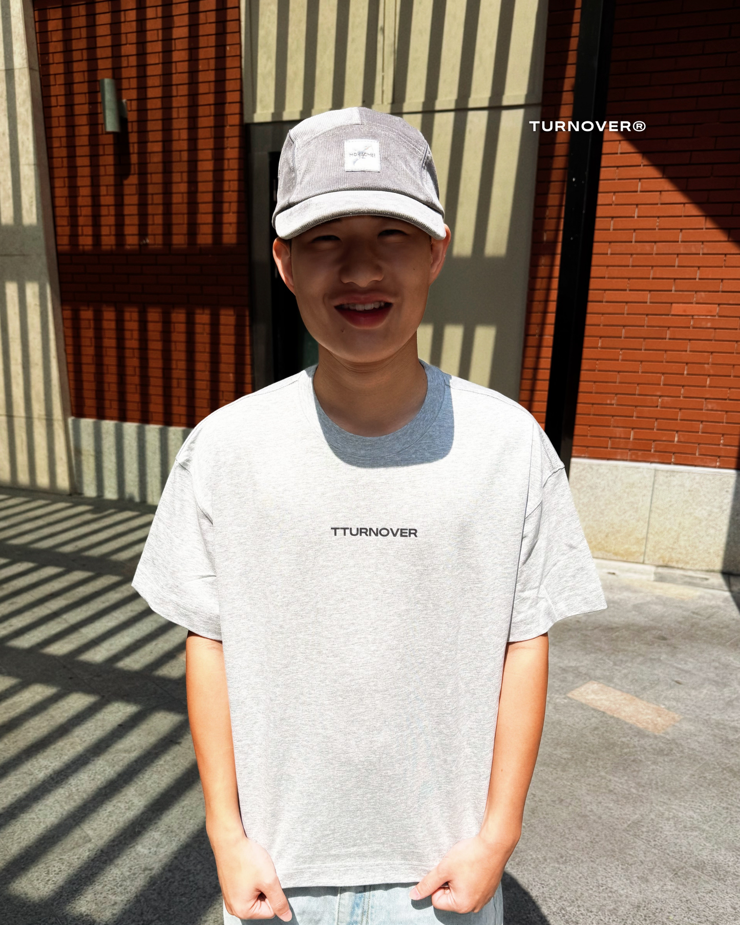 “Do nothing day” TEE TURNOVER - T2613