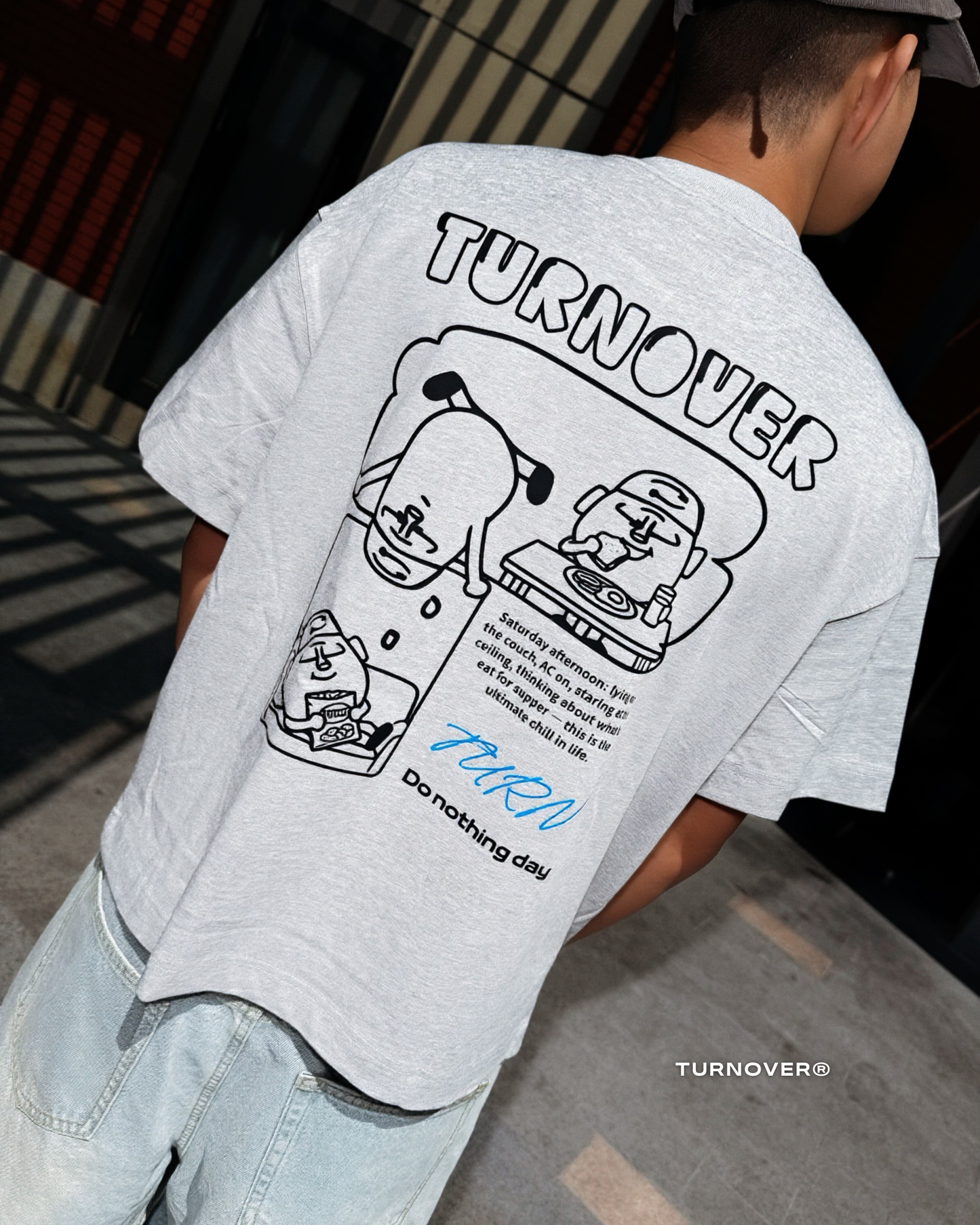 “Do nothing day” TEE TURNOVER - T2613