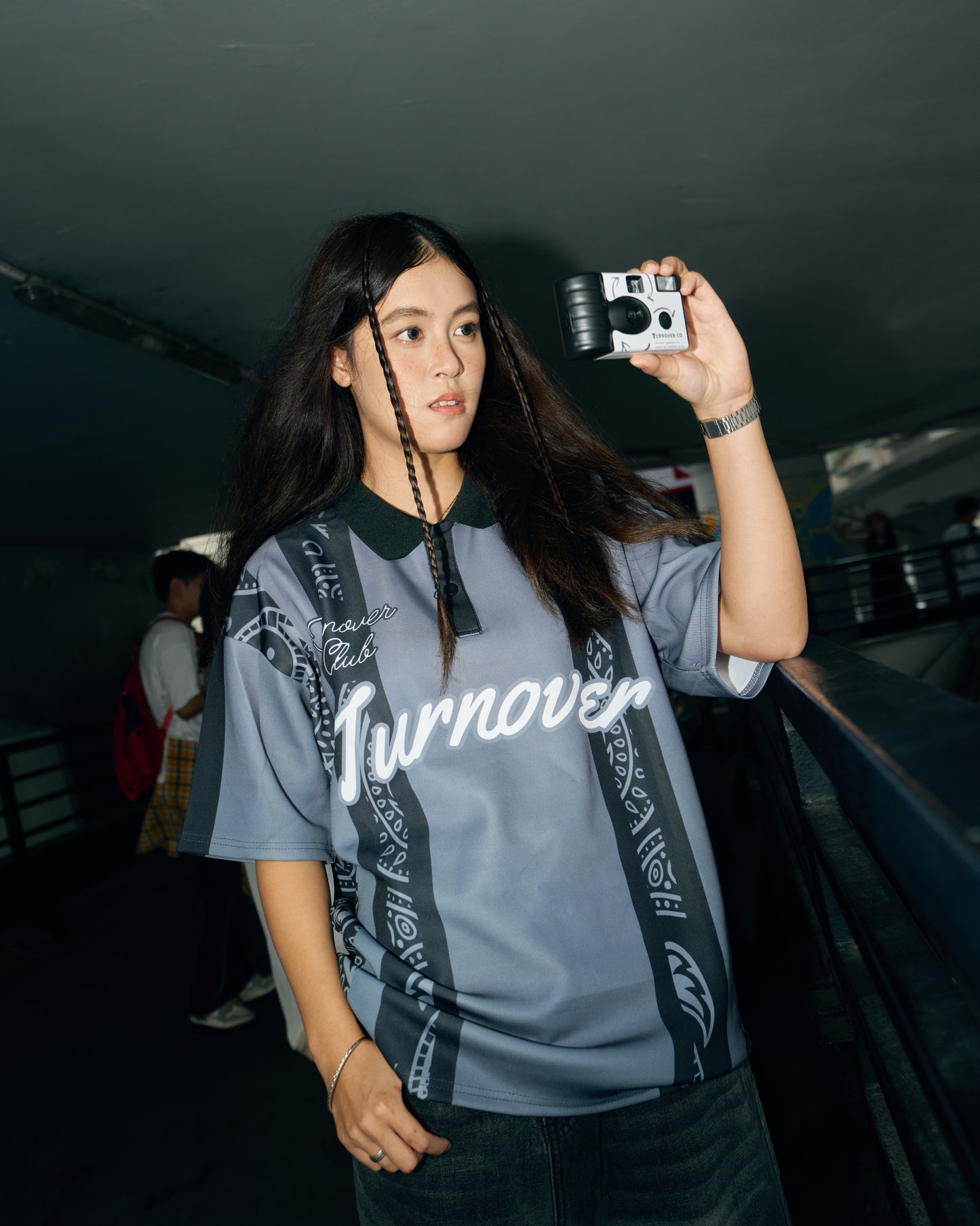 TURNOVER DISPOSABLE FILM CAMERA
