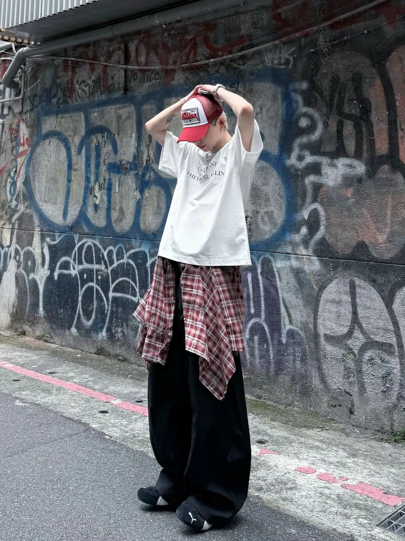 SIMON MADE TS-2510-01 MANIFESTO 復古 擦髒 標語 短T