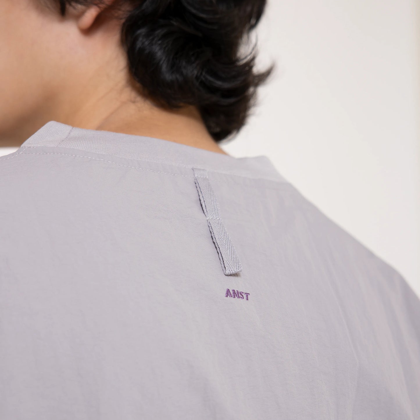 ANST LOGO刺繡層次短T