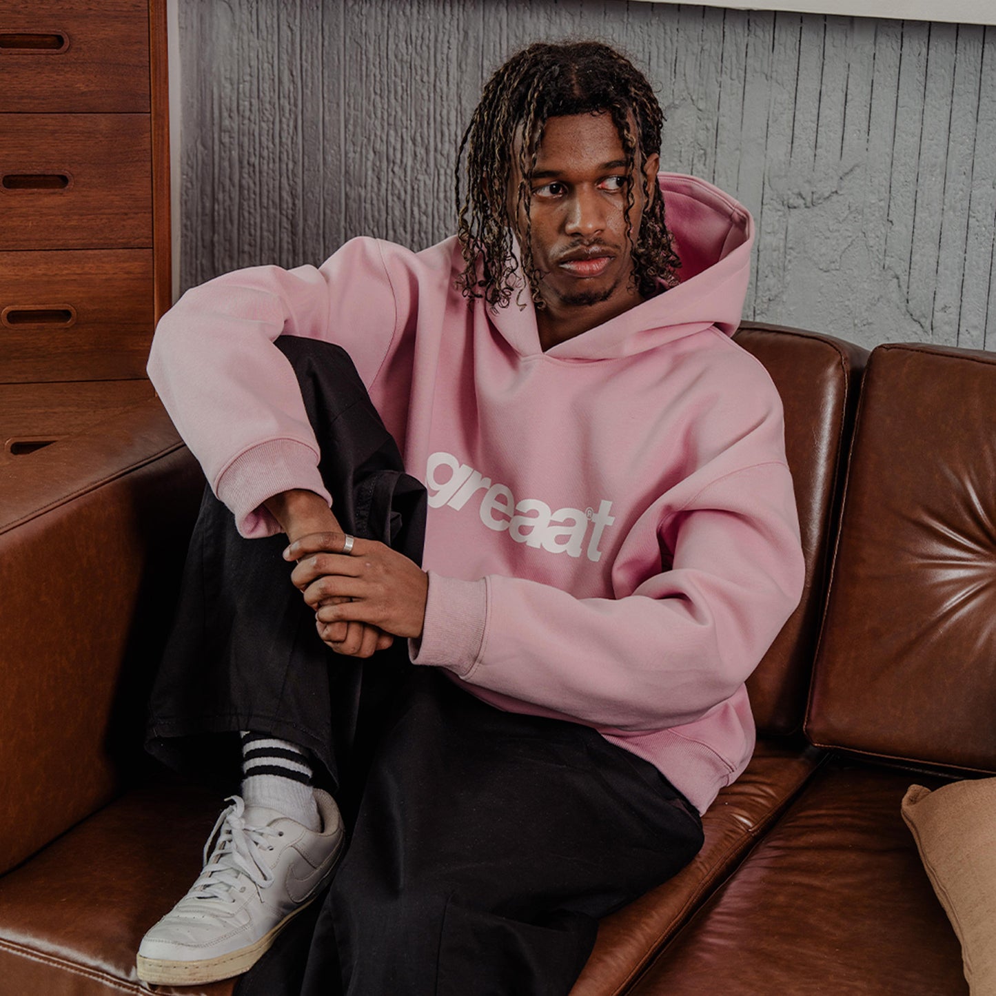 A.A Greaat Hoodie Blush Pink
Bold yet wearable — a vibrant shade that brings personality to your look while still fitting seamlessly into daily wear.