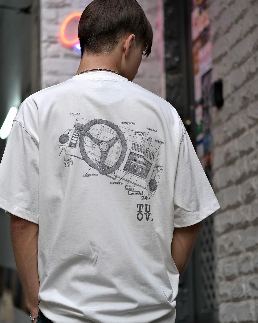 TURNOVER STEERING WHEEL TEE