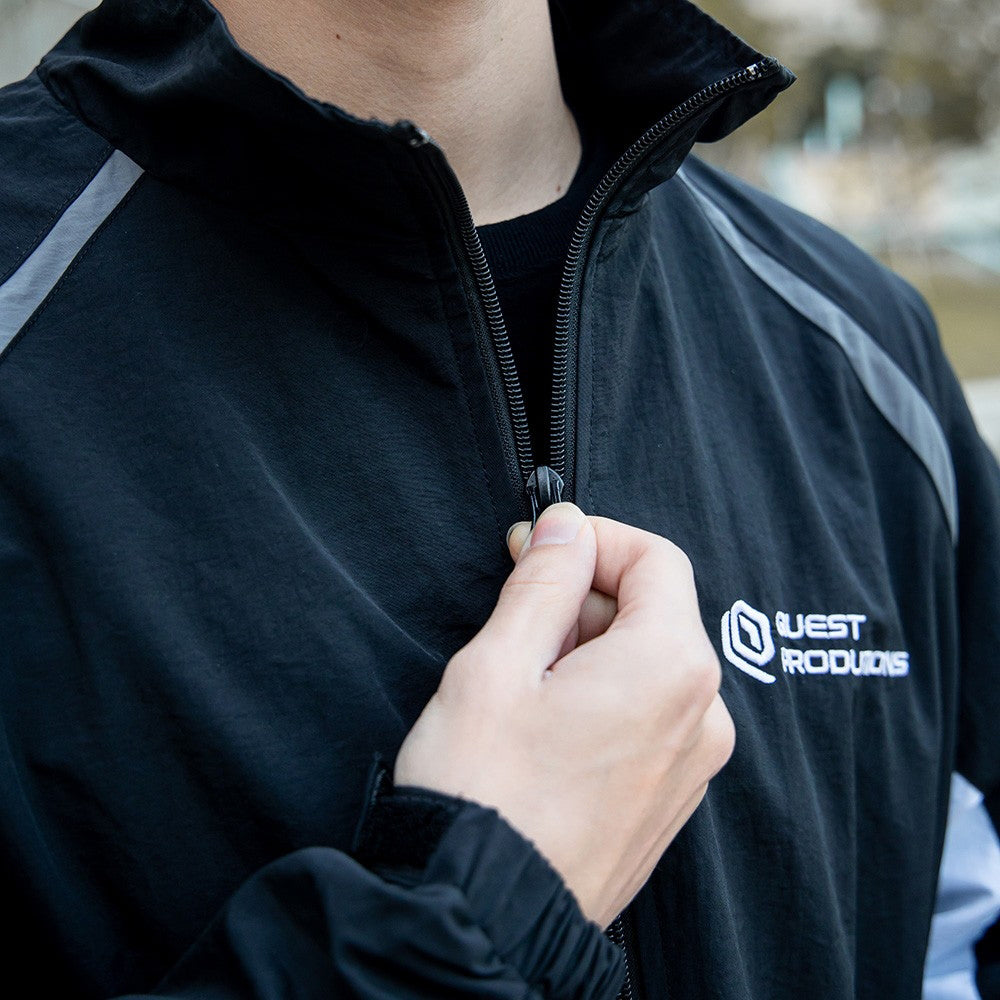 【QUEST】TECH LOGO TRACK JACKET - TECH LOGO 運動外套