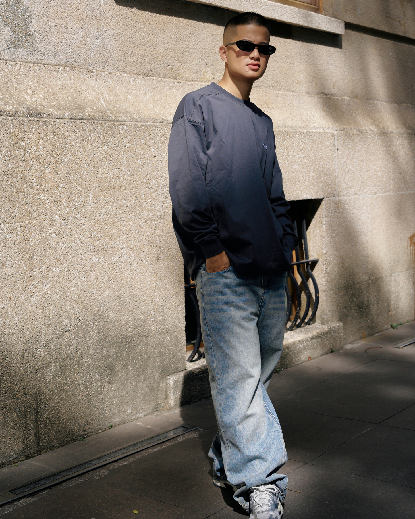 TURNOVER WIDE-LEG JEANS