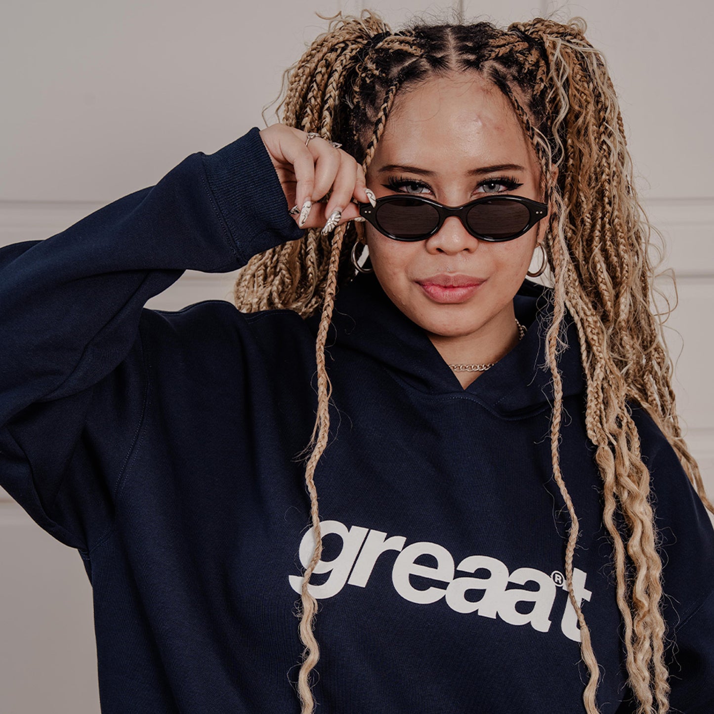 A.A Greaat Hoodie Deep Navy
Deep, modern, and naturally sharp — a classic tone that stays polished while remaining easy to pair.