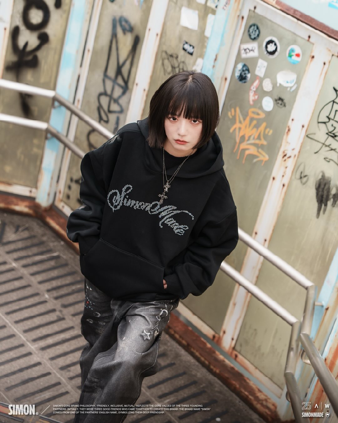 SIMON MADE HL-2503 黑曜星塵 水鑽 BOXY 帽T