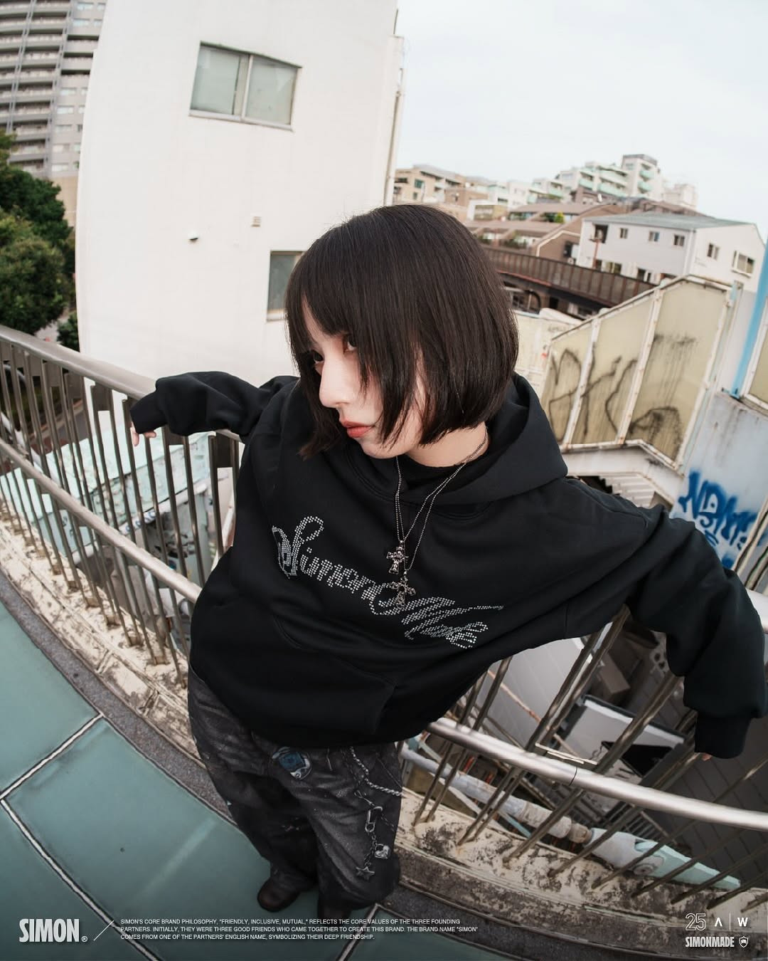 SIMON MADE HL-2503 黑曜星塵 水鑽 BOXY 帽T