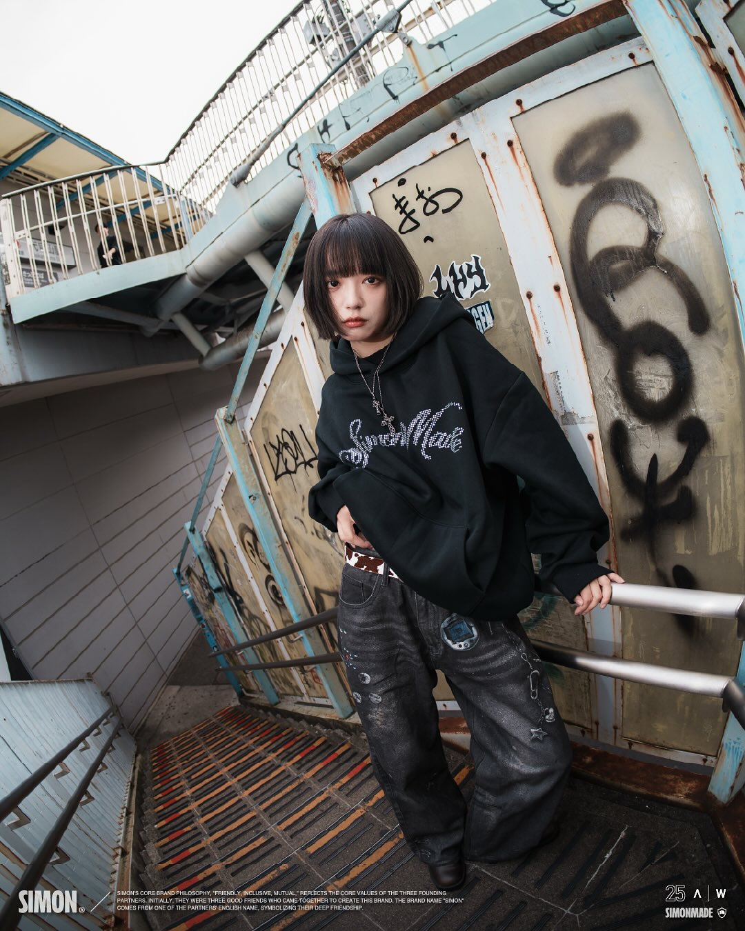 SIMON MADE HL-2503 黑曜星塵 水鑽 BOXY 帽T