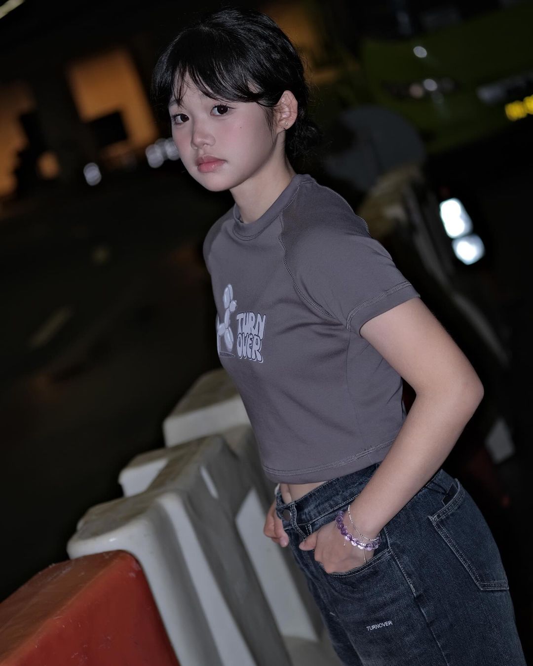 TURNOVER_CO BALLOON DOG CROP TOP