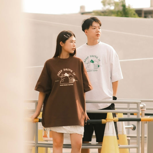QUEST DRUNK CAT TEE 酒精貓咪TEE