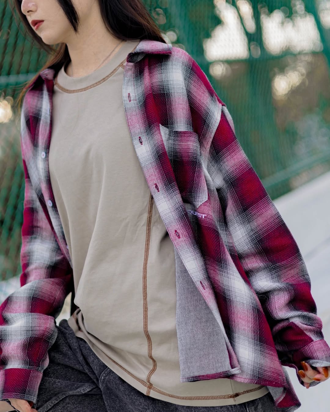 QUEST PLAID POCKET LS SHIRT 短版格紋襯衫