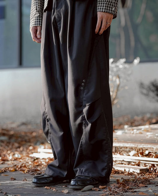 QUEST Rivet Suit Pants 剪裁西裝褲