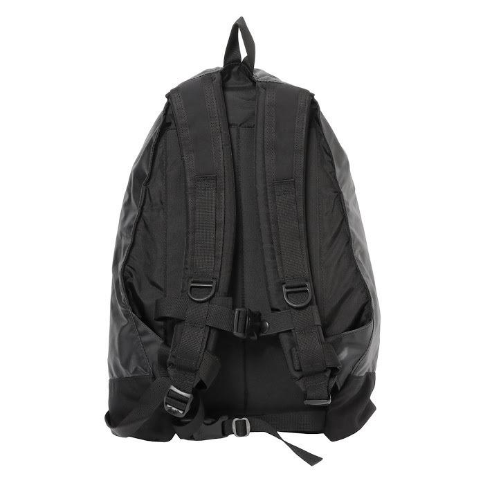 GREGORY DAY PACK COATED BLACK 26L